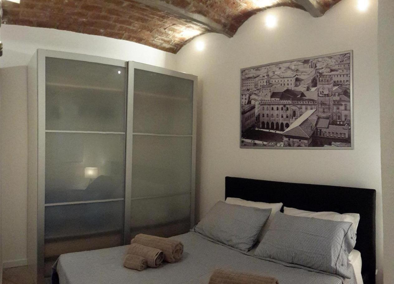 Fuori Portico Rialto Lägenhet Bologna Exteriör bild